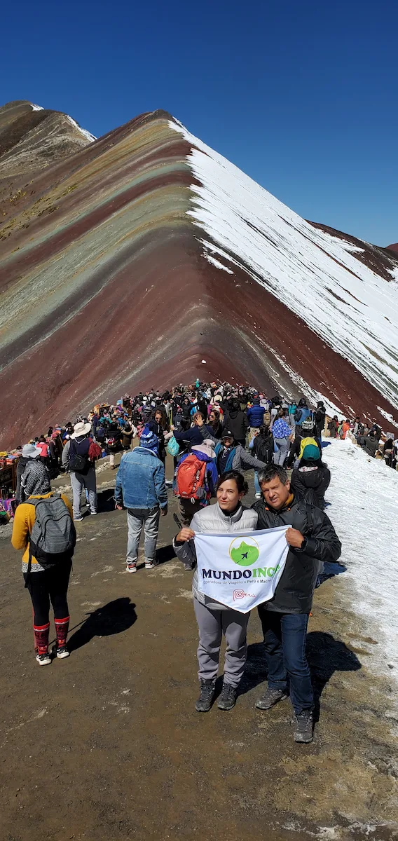 Pacote Tour Montanha Colorida Vinicunca 1 Dia com Café da Manhã e Almoço