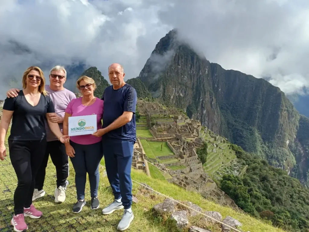 Pacote Tour Machu Picchu em 1 Dia de Cusco com Guia em Português - Mundo Inca