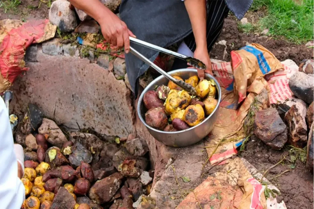 Tour Tour Gastronómico de Pachamanca en Cusco - Mundo Inca