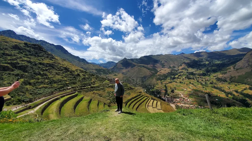 Tour Tour Valle Sagrado Tradicional 1 Día: Pisac y Ollantaytambo - Mundo Inca - Foto 1